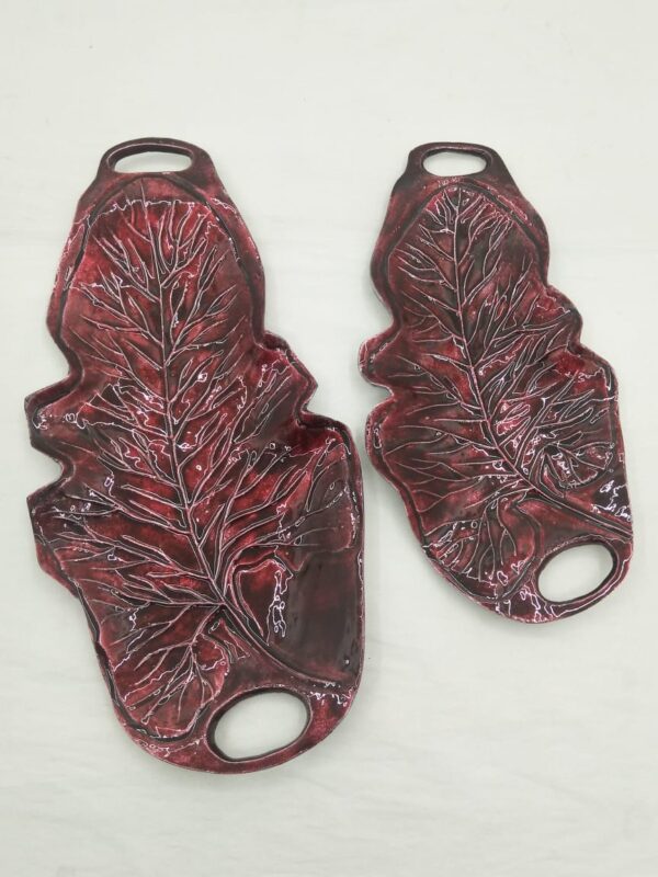 Leaf-shaped ceramic or resin serving platter